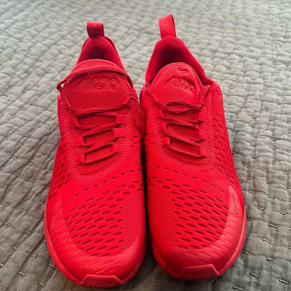 Nike Air 270 RED Size 6.5Y
